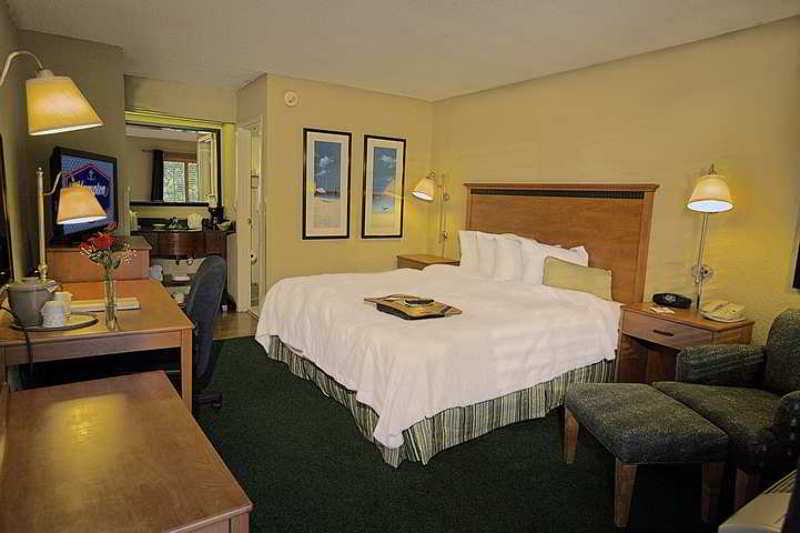 SureStay Plus Hotel by BW Clearwater Central