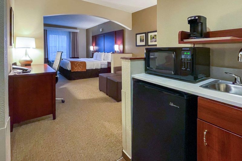 Comfort Suites Near Penn State