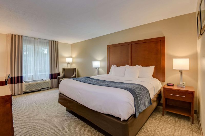 Comfort Inn & Suites Gordon Hwy