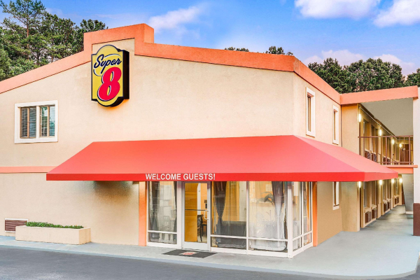 Las mejores ofertas de Super 8 by Wyndham Raleigh Apex 