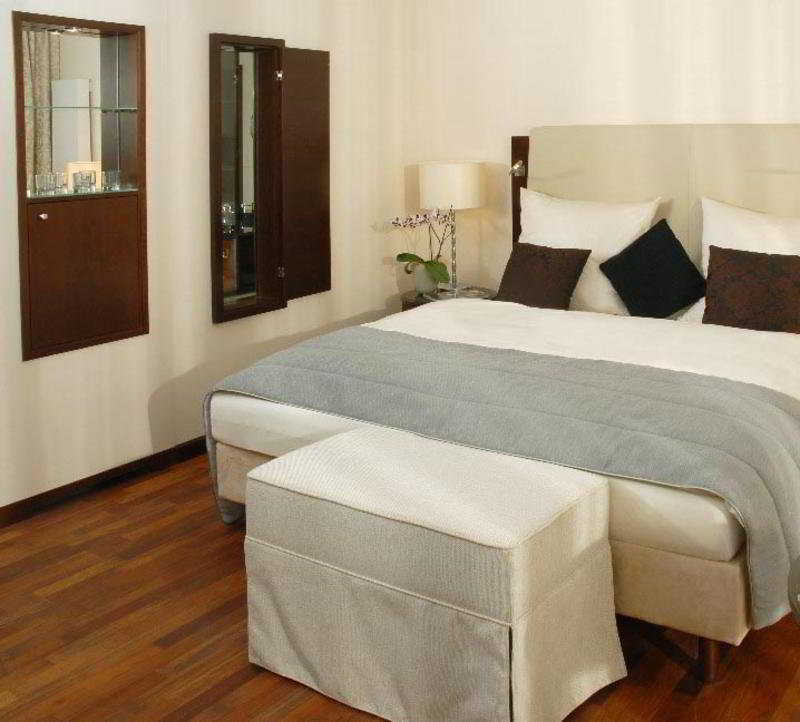 Hotel Schloss Lebenberg