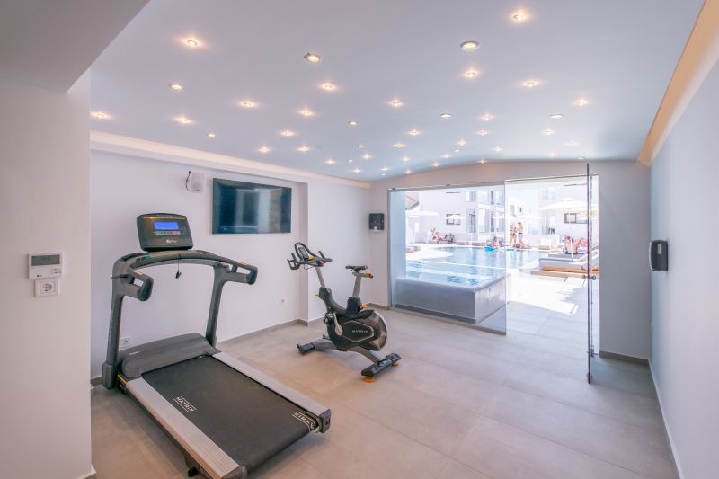 Mika Villas & Suites