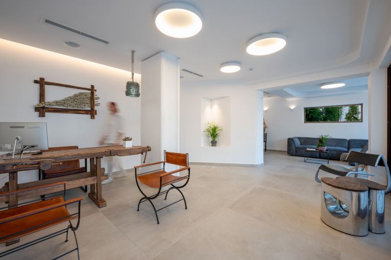 Mika Villas & Suites