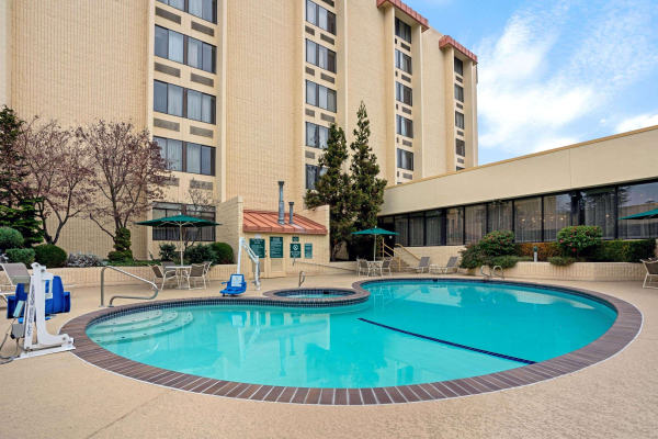 Las mejores ofertas de La Quinta Inn & Suites By Wyndham Tacoma - Seattle Seattle
