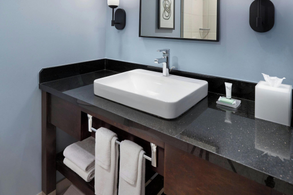 Las mejores ofertas de Courtyard By Marriott New Orleans French Quarter/I New Orleans 