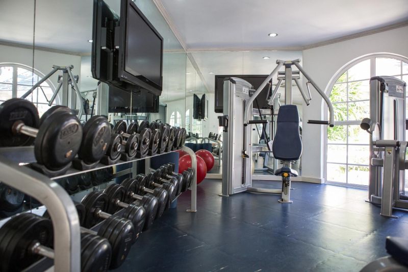 Colony Club By Elegant Hotels