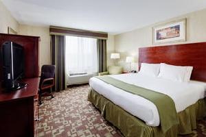 Holiday Inn Express Staten Island