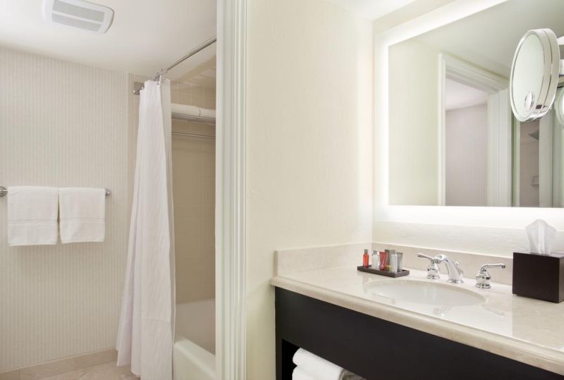 Opal Grand Oceanfront Resort & Spa