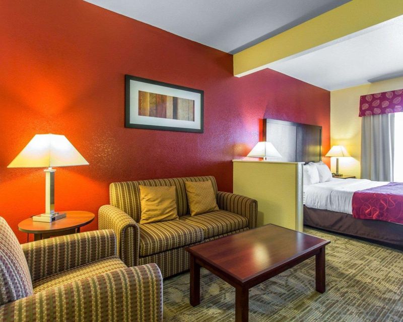 Comfort Suites (Palm Desert)