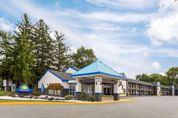 Las mejores ofertas de Days Inn & Suites by Wyndham Albany Albany 