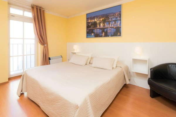 Las mejores ofertas de CITY LOUNGE CROWN HOTEL Praga