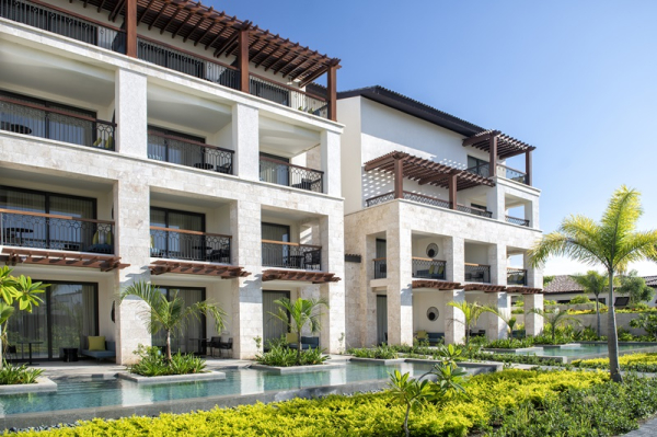 Las mejores ofertas de Lopesan Costa Bávaro Resort Spa & Casino Punta Cana