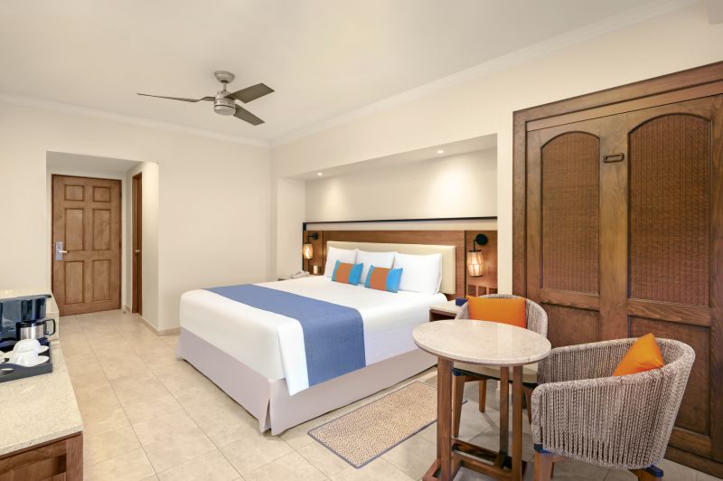 GR Solaris Cancun All Inclusive