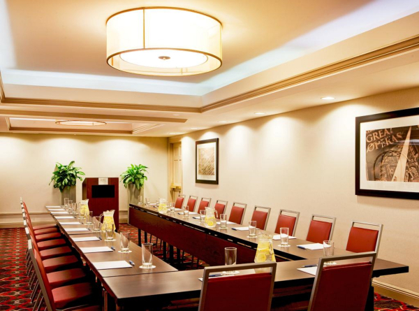 Las mejores ofertas de Four Points by Sheraton French Quarter New Orleans 