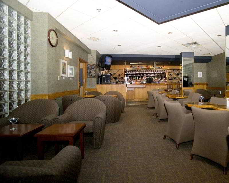 West Wing at Park Town Hotel