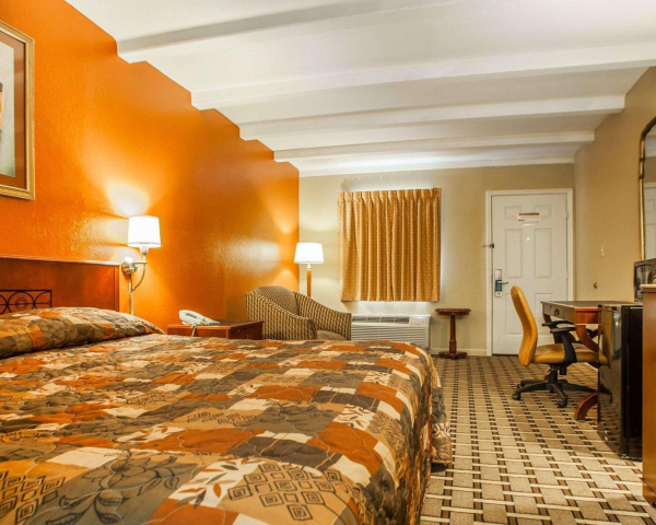 Las mejores ofertas de Rodeway Inn Opryland Nashville 