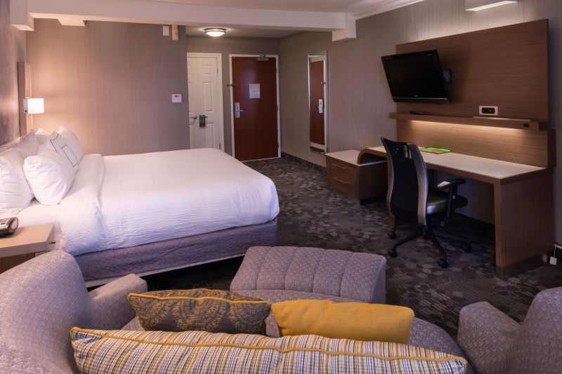 Courtyard Oxnard Ventura