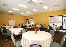 Las mejores ofertas de QUALITY INN UNIVERSAL STUDIOS - I DRIVE AREA Orlando 