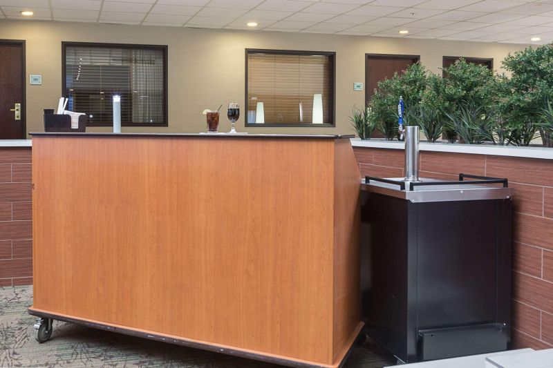 Quality Suites Lansing