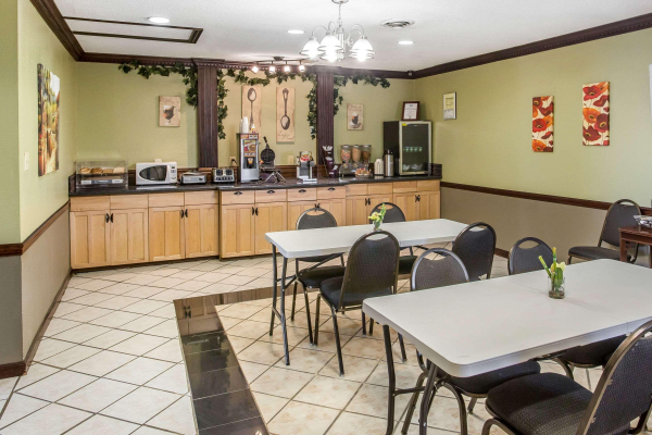 Las mejores ofertas de Rodeway Inn & Suites Suburbs Nashville 