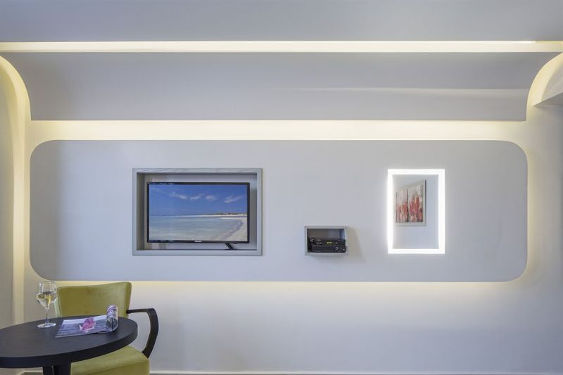 Kouros Art Hotel