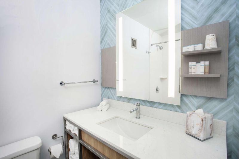 Hilton Garden Inn Chicago North Shore Evanston