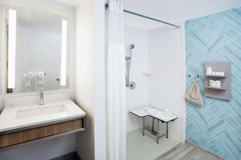 Hilton Garden Inn Chicago North Shore Evanston