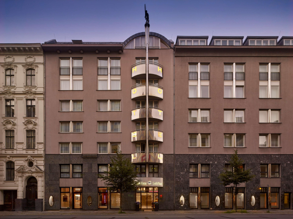 Las mejores ofertas de Radisson RED Berlin Kudamm Berlin