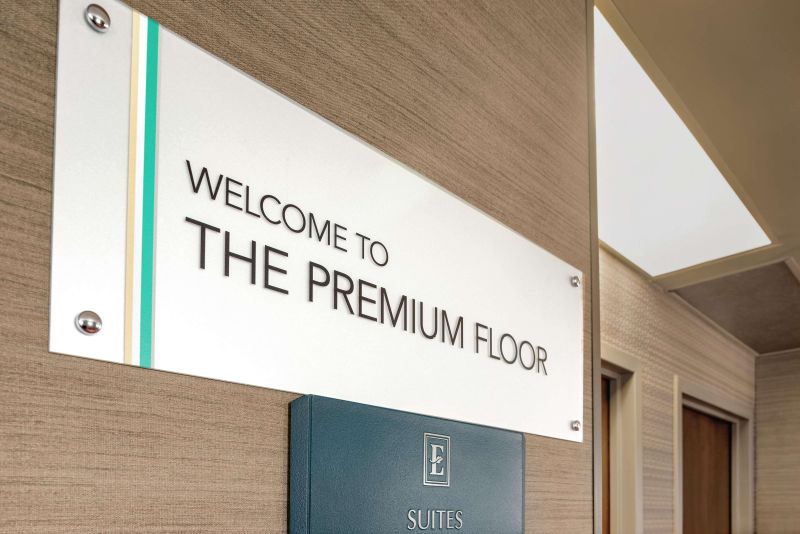 Embassy Suites Chicago North Shore Deerfield