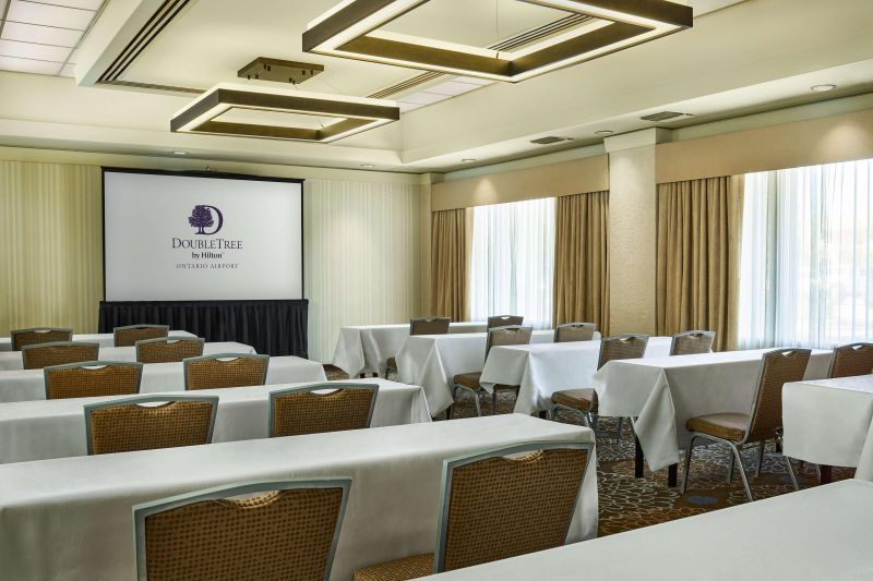 Las mejores ofertas de DoubleTree by Hilton Hotel Ontario Airport Ontario