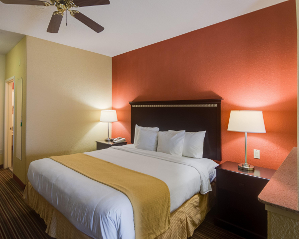 Las mejores ofertas de Quality Suites North Houston