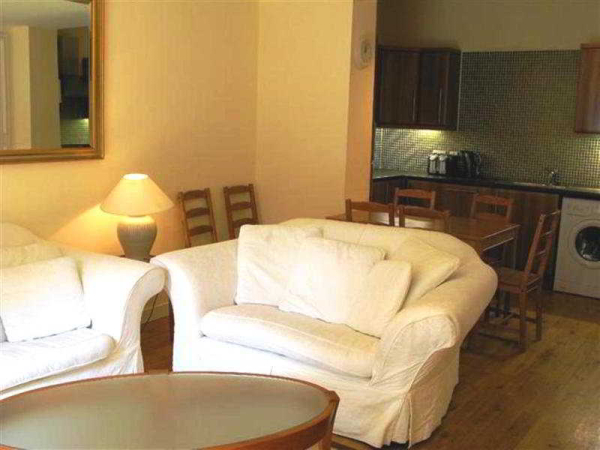 Las mejores ofertas de ApartmentsApart Edinburgh Edimburgo