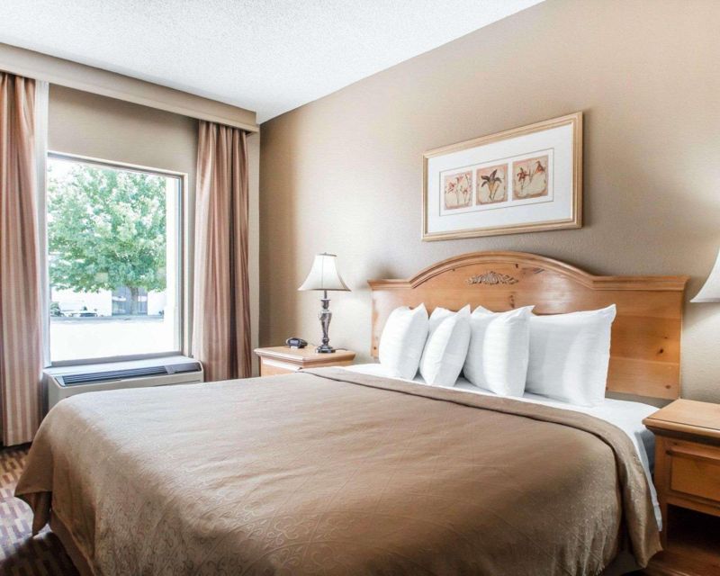 Quality Inn South Springfield