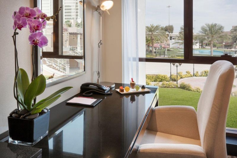 Crowne Plaza Manama (Bahrain)