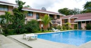Tropical Gardens Suites & Apartments