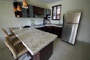 Tropical Gardens Suites & Apartments