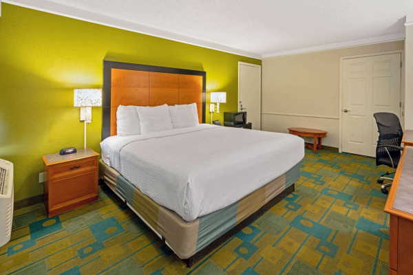 Las mejores ofertas de La Quinta Inn by Wyndham Phoenix North  Phoenix 
