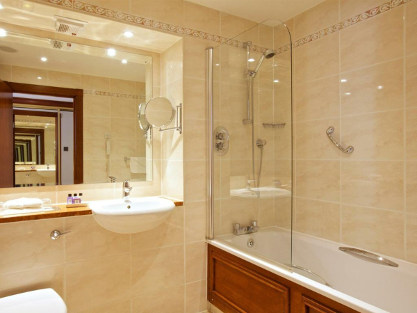 Las mejores ofertas de Macdonald Crutherland House Glasgow
