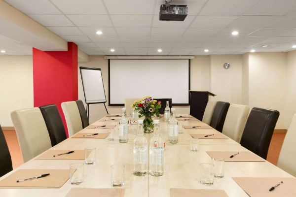 Las mejores ofertas de Ramada By Wyndham Hounslow - Heathrow East Londres
