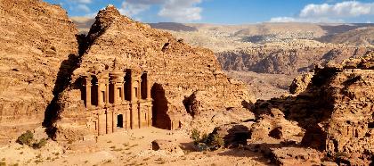 RAÍCES DE JORDANIA Y DESIERTO RAÍCES DE JORDANIA Y DESIERTO