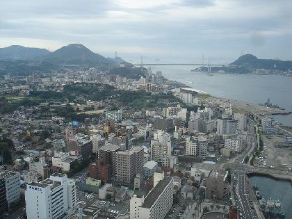 DE SEúL A HIROSHIMA DE SEúL A HIROSHIMA