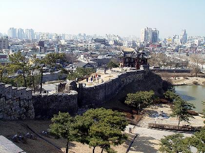 DE SEúL A HIROSHIMA DE SEúL A HIROSHIMA