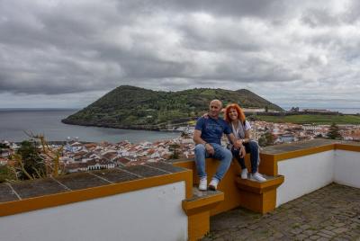 Tour privado de día completo en los lugares más impresionantes de la isla Terceira