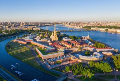 Tour panorámico guiado de medio día por San Petersburgo Tour panorámico guiado de medio día por San Petersburgo