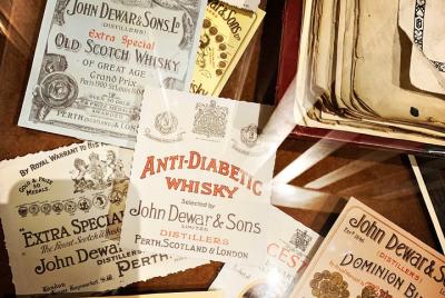 Excursión de un día de lujo a las destilerías privadas de whisky