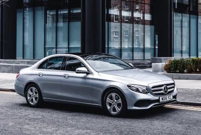 Transferencia Premium privada de Edimburgo a Stirling con chofer