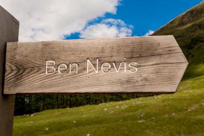 Caminata de la cumbre de Ben Nevis por la ruta clásica, experiencia guiada a medida.
