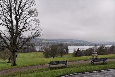 Tour privado de día completo por las tierras altas y bajas de Escocia