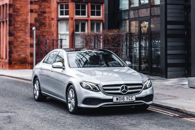 Traslado privado de Glasgow a Dundee Premium con chofer