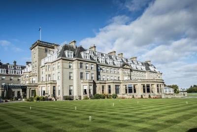 Glasgow a Gleneagles Resort Luxury Transfer con conductor escocés